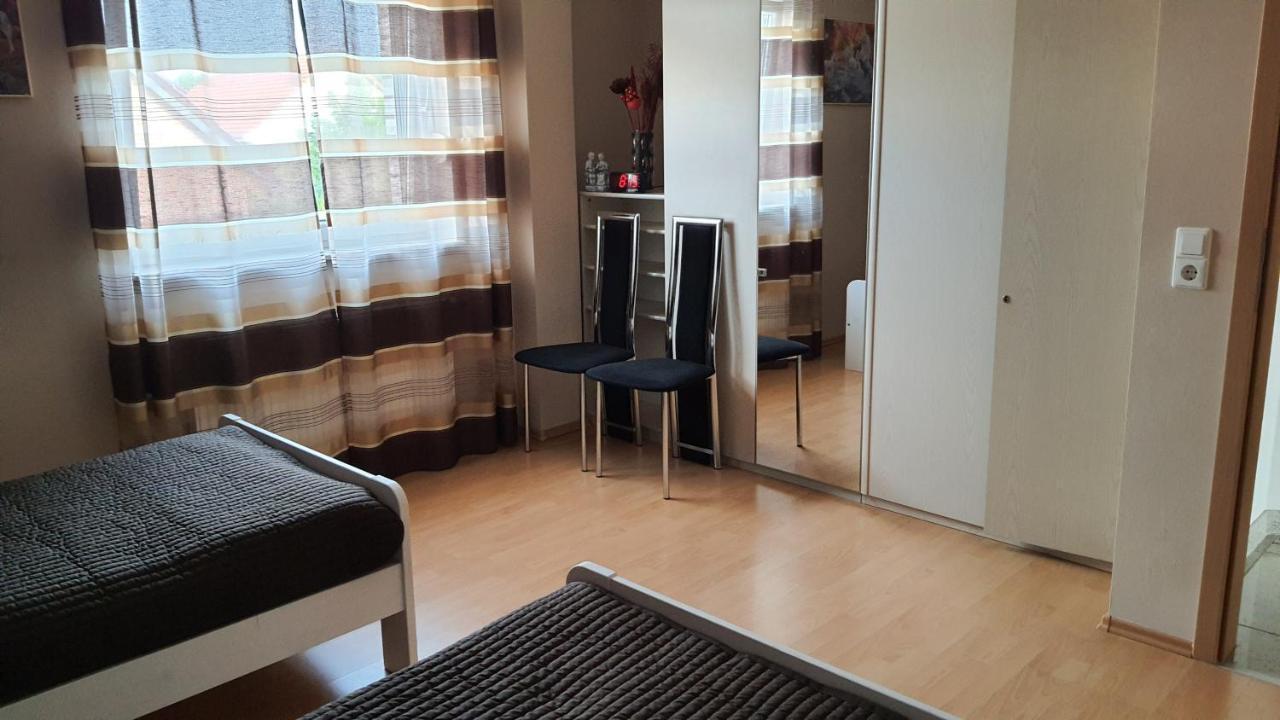 Nettes 2- Zimmer Apartment Sehnde Extérieur photo